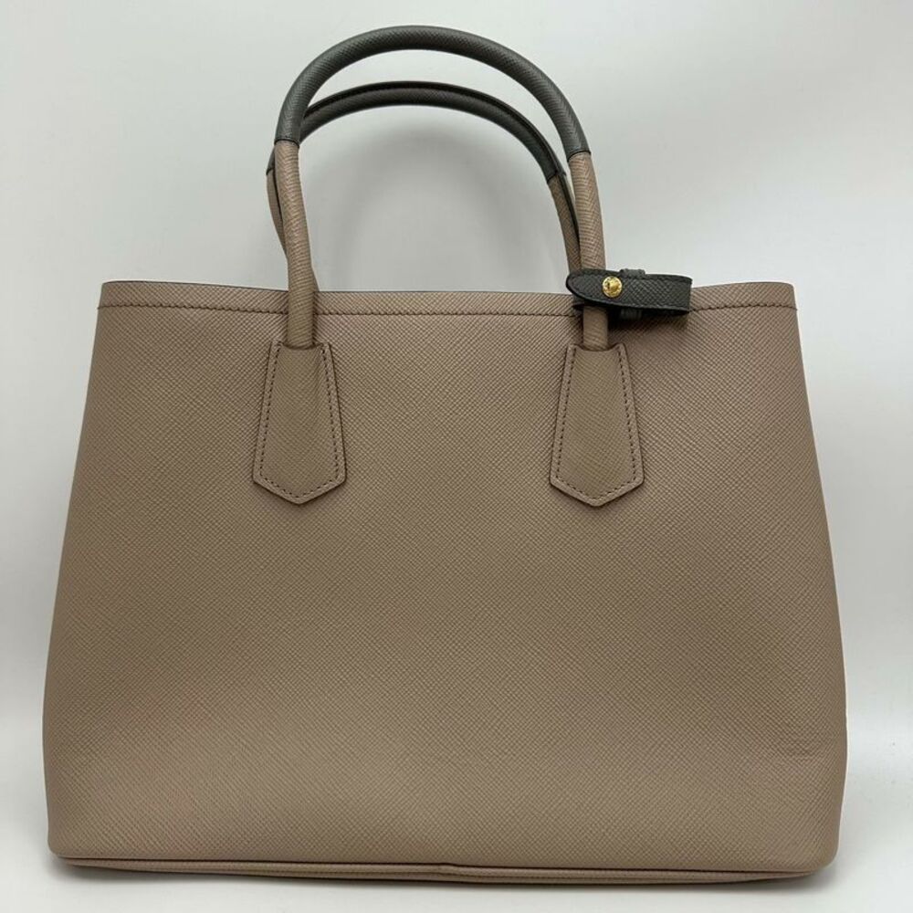 Prada Women Pre-Loved Bag Very Good Condition - Picture 2 of 6